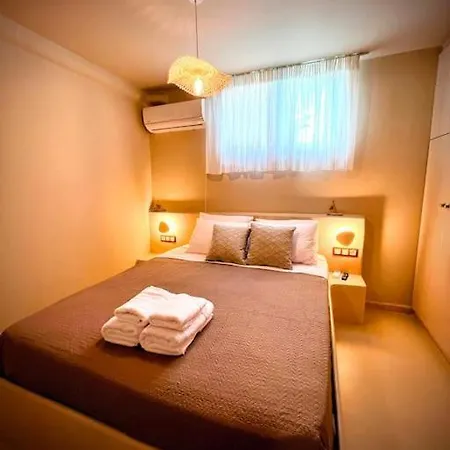 Vakantiehuis Elements- Wood & Earth By Hostandros Gavrio